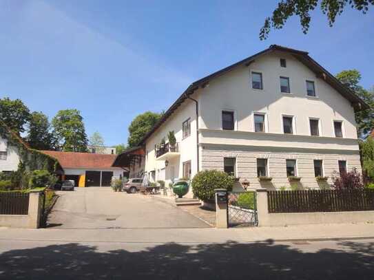 KLEINE LAGERHALLE IN DER ORTSMITTE VON ISMANING