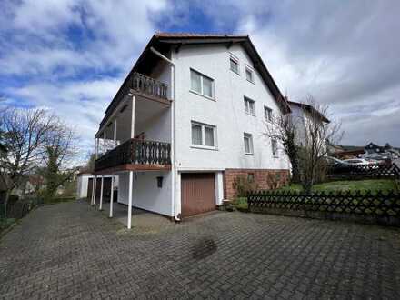 RESERVIERT ** Freistehendes Zwei- bis Dreifamilienhaus ** in Randlage von Bad König - OT Zell