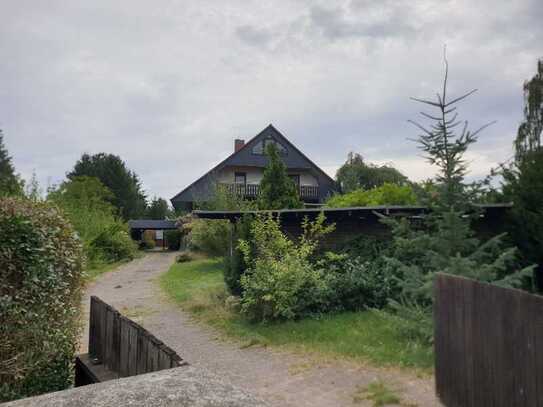 Wohnen im Grünen! Erdgeschoss-Wohnung mit Keller im Zweifamilienhaus zur Miete in Beetzsee