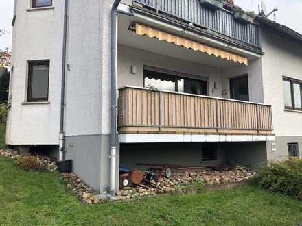Schöne 3-Raum-Wohnung mit EBK und Balkon in Weimar (Lahn)