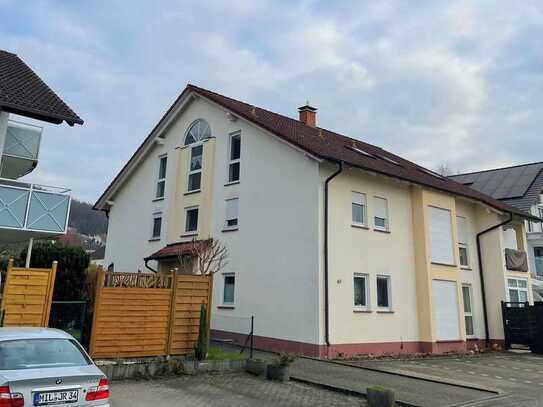 *HTR Immobilien GmbH* helle 3-Zi. Wohnung, 1. OG mit Balkon, Bj. 1993