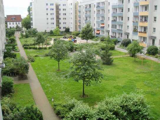 Schön geschnittene 1-Zimmer-Wohnung unweit vom Wissenschafts- und Technologiepark Adlershof