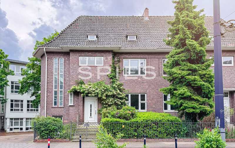 Immobilie für Liebhaber in der begehrten Wachmannstraße!