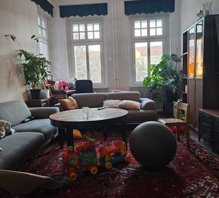 2-Zimmer-Albauwohnung in Berlin Neukölln am Maybachufer (Balkon, hohe Decken, Echtholzdielen, ...)