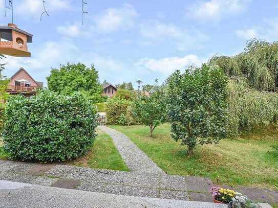 Charmantes Einfamilienhaus mit Einliegerwohnung auf idyllischem Eckgrundstück!