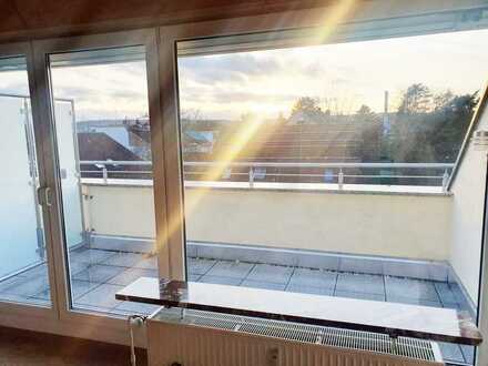 Attraktive 2-Zimmer-DG-Wohnung mit Balkon und Einbauküche in Königswinter