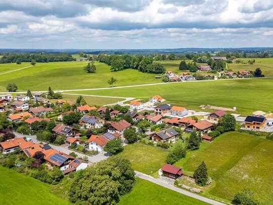 1155 m² Traumgrundstück am Ortsrand von Wessobrunn-Forst mit Panoramablick auf die Alpen – teilbar