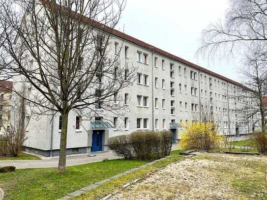 Renovierte 2-Raum-Wohnung im 1. OG!