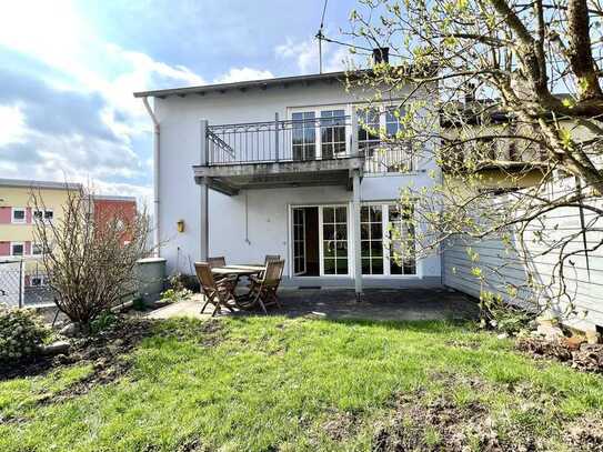 1-2 Familienhaus 201 m² (DHH) in ruhiger Höhenlage - OT IDAR