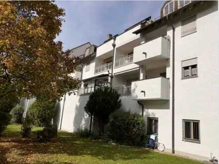 Von privat: Renovierte 3-Zimmer-Wohnung mit Balkon und EBK neu in Dachau