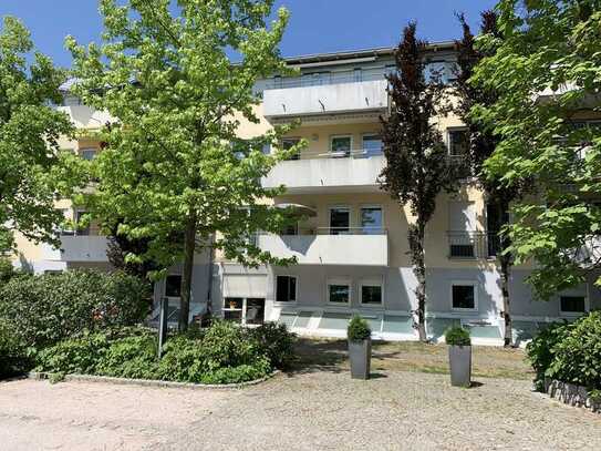 BETREUTES WOHNEN für Senioren ab 60 Jahren im Jahnpark Achern. 3 Zimmer Whg. mit Balkon.