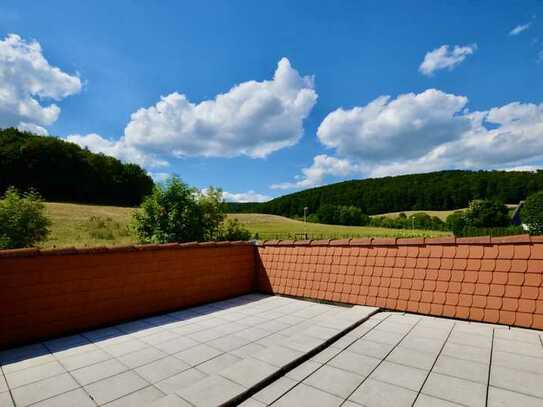 Schöne 1-Zimmer-Wohnung mit großer Dachterrasse und EBK in Bad Driburg