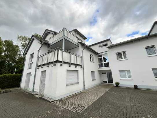 Schöne Erdgeschoss-Wohnung mit Terrasse in zentraler Lage