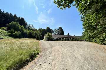 KL - Trippstadt, Wohn-/Gewerbeeinheit mit traditionsreichen Restaurant in idyllischer Lage!