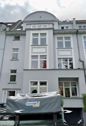 WG Zimmer in traumhafter Altbau Maisonette Wohnung