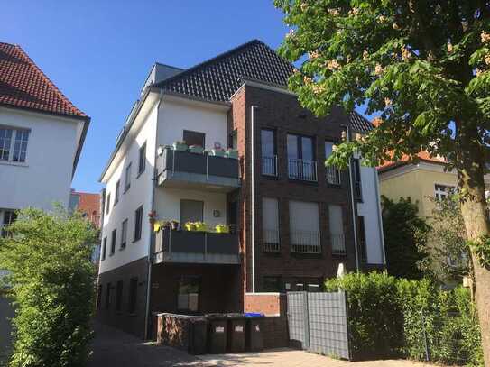 Top ausgestattetes Apartment mit EBK: hell und freundlich, trotz Souterrain