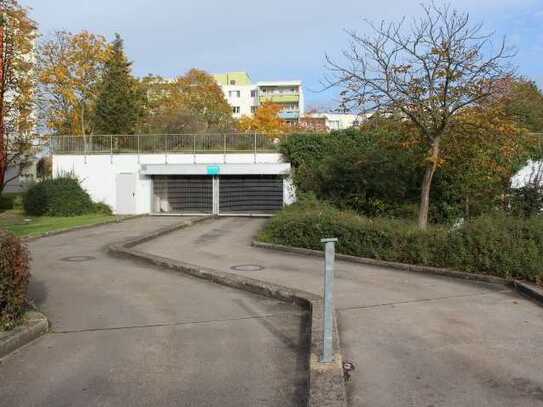 Tiefgaragenstellplatz Nr. 18, frei ab sofort in Hanau, Büdinger Straße 5