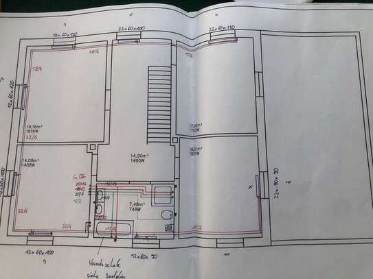 Attraktive 5-Zimmer-EG-Wohnung mit Balkon in Salzweg