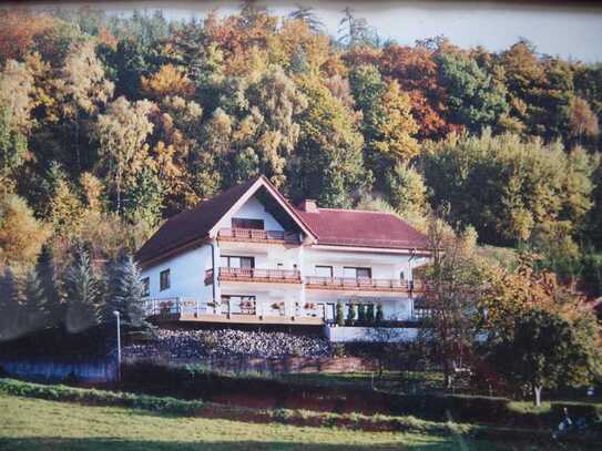 Haus mit Erholungswert /3 Whg. / Lage mit Ausblick