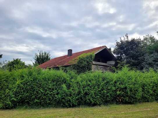 Charmantes EFH in idyllischer Lage im "Dornröschenschlaf" - Wecken Sie es auf!?