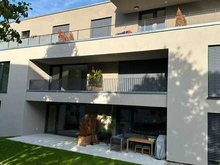 NEUBAU! Exklusive 2-Zimmer-Wohnung in Laichingen mit Balkon und Aufzug - von privat!
