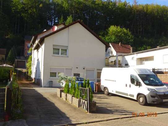 Zweibrücken - Contwig - s e h r - p r e i s w e r t e s - zwei Zimmer Appartment