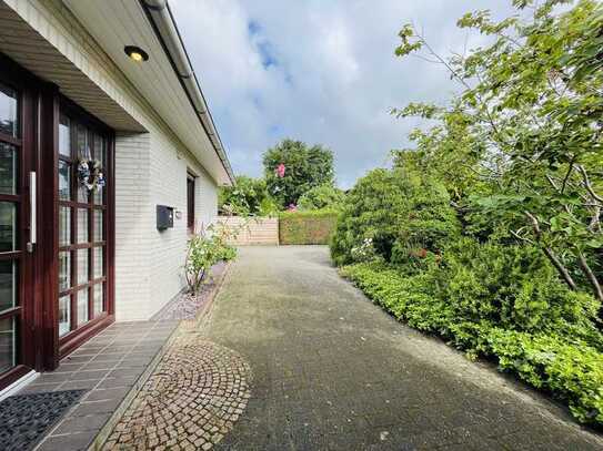 Bungalow in ruhiger Lage auf Hintergrundstück - Alexandersfeld