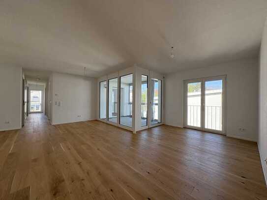 Schöne 3-Zimmer-Neubauwohnung in Ditzingen mit Loggia