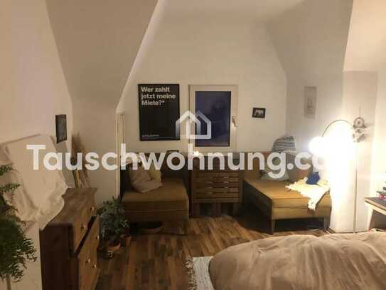 Tauschwohnung: Gemütliche Altbauwohnung/2-Zimmer+Dachterasse gegen kleiner