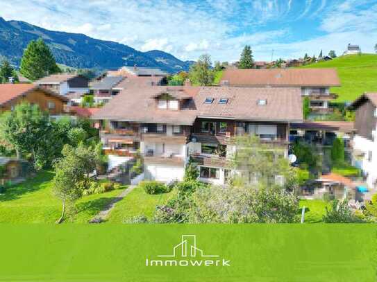 Reihenmittelhaus mit fantastischem Blick auf die Hörnergruppe - Nutzung in zwei Einheiten möglich