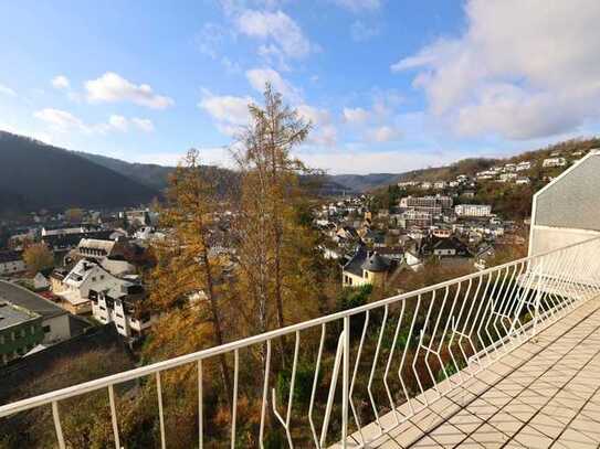 Flexibel nutzbares Einfamilienhaus in ruhiger Blicklage über Bad Ems