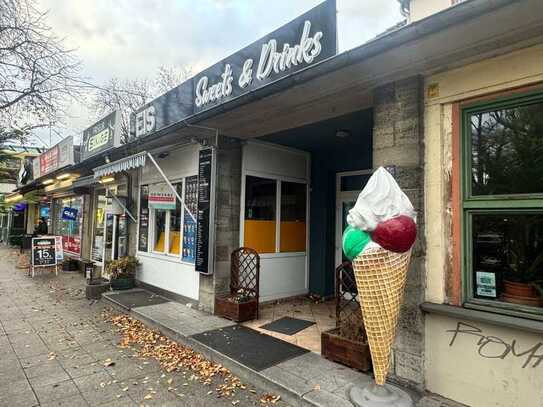 Komplett ausgestattetes Eiscafé zur Übernahme am S-Bahnhof Tempelhof