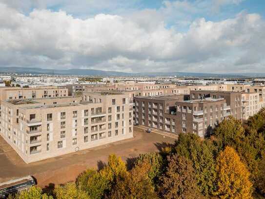 2-Zimmer-Erdgeschosswohnung mit Parkblick und Loggia