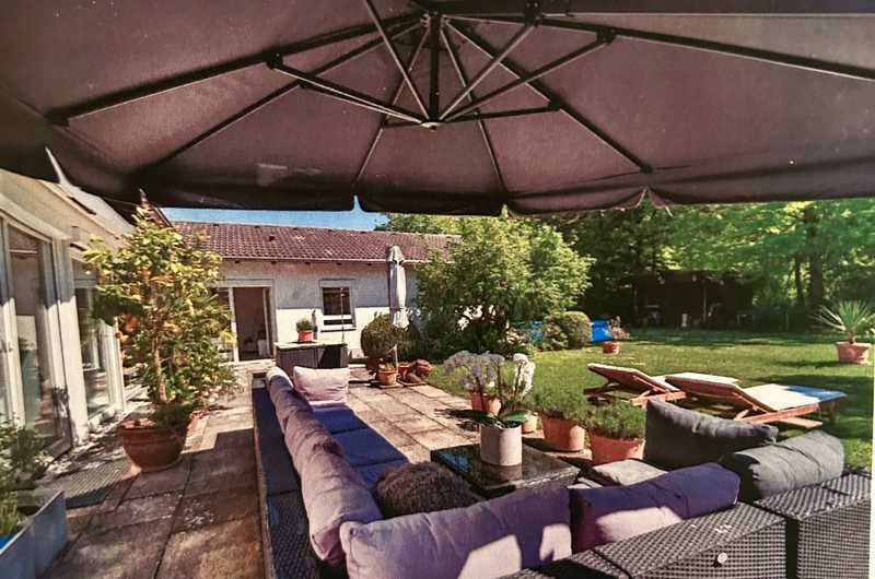                                                               Villenbungalow in Krailling mit 5 Zimmern und Garten direkt am Wald zur befrist&hellip;                                                       in Krailling (Starnberg)