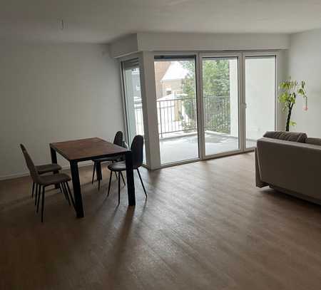 Moderne Neubauwohnung mit großem Balkon & Einbauküche – 81 m² Wohnkomfort