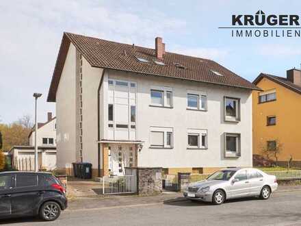 KA-Durlach / Mehrfamilienhaus mit drei Wohnungen, Doppelgarage und Gartengrundstück / vermietet
