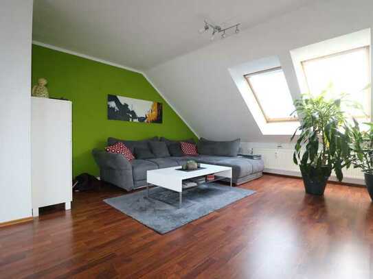 Sehr schöne 2-Zimmer-Dachgeschosswohnung in guter Lage in Oberschöneweide zu verkaufen