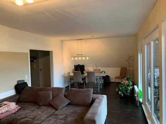 Exklusive 2-Zimmer-Wohnung mit gehobener Innenausstattung und Einbauküche in Mannheim Rheinau-Süd