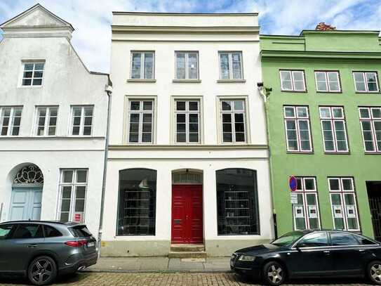 LÜBECK ALTSTADT - HISTORISCHER SCHATZ - Giebelhaus – BÜRO & WOHNEN