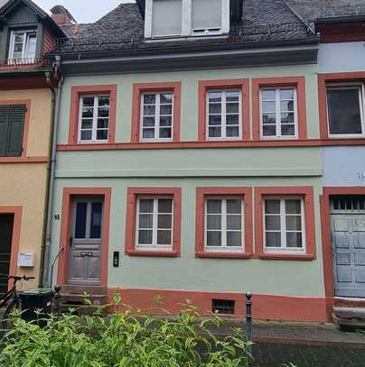 Rarität! Historisches Mehrfamilienhaus im Stadtkern!