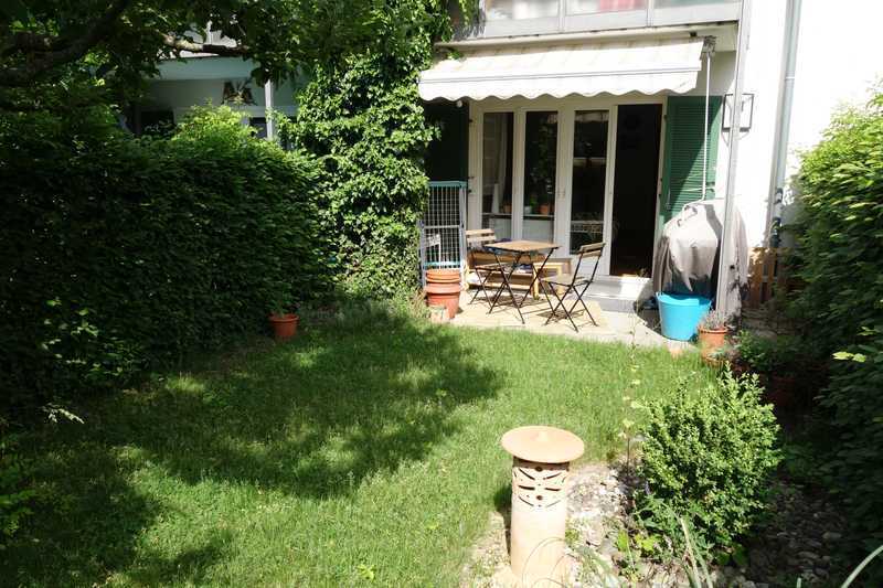                                                               Exklusive, gepflegte 2-Zimmer-EG-Wohnung mit Garten, EBK und TG in Ingolstadt                                                       in Friedrichshofen (Ingolstadt)