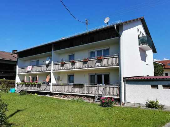 Exklusive 3-Zimmer Erdgeschosswohnung mit Terrasse und EBK in Prien am Chiemsee