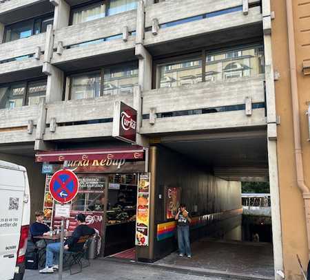 Tiefgaragen-Duplex-Stellplatz oben in München Amalienstraße 49