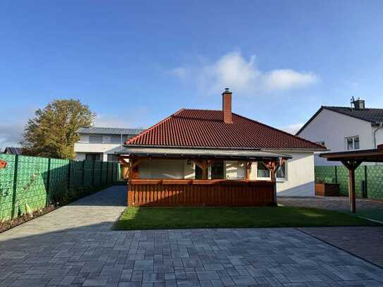 Ein lichtdurchflutetes Einfamilienhaus in ruhiger Lage