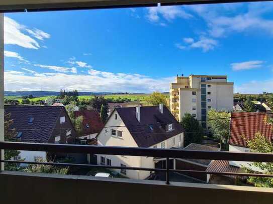 *** Geräumige 2 Zimmer-Wohnung in Hirschlanden! ***