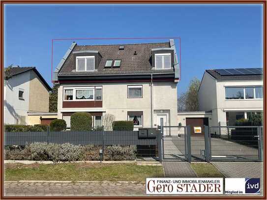 Lichtdurchflutete Dachgeschosswohnung mit Balkon – mittelfristig Hauseigentum möglich!