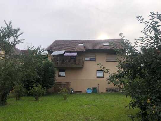 Geräumiges Ein- oder Mehrfamilienhaus mit Neckarblick in Hessigheim