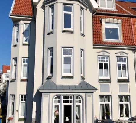 Schöne und gepflegte Jugendstil-Altbauwohnung im Lotsenviertel