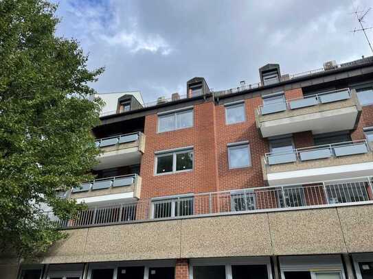 Erstbezug: 3-Zimmer-Wohnung mit riesiger Terrasse am Rosenaupark