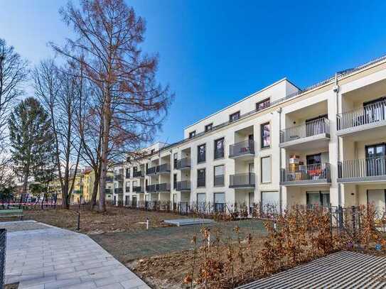 Freundliche 3-Zimmer-Wohnung mit Loggia&Balkon in München Berg am Laim / Trudering